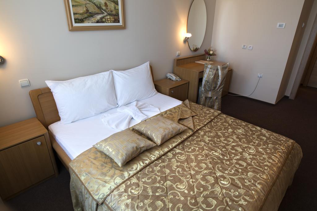 Hotel קרגיובאק מראה חיצוני תמונה