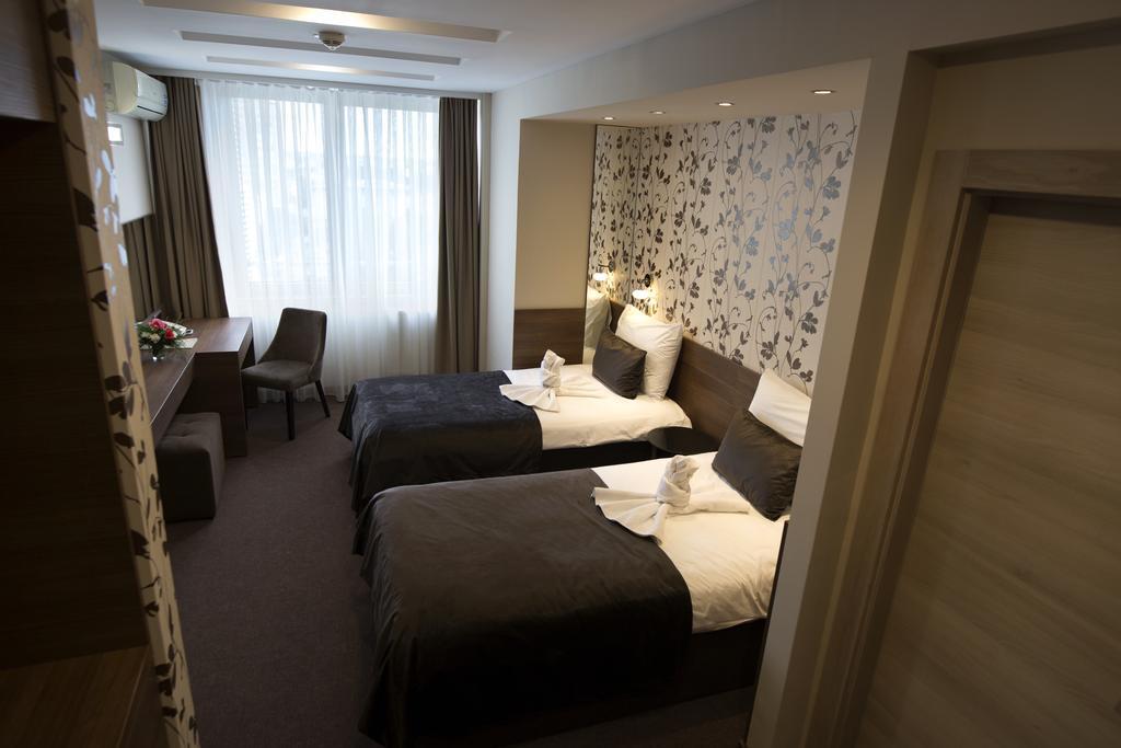 Hotel קרגיובאק מראה חיצוני תמונה