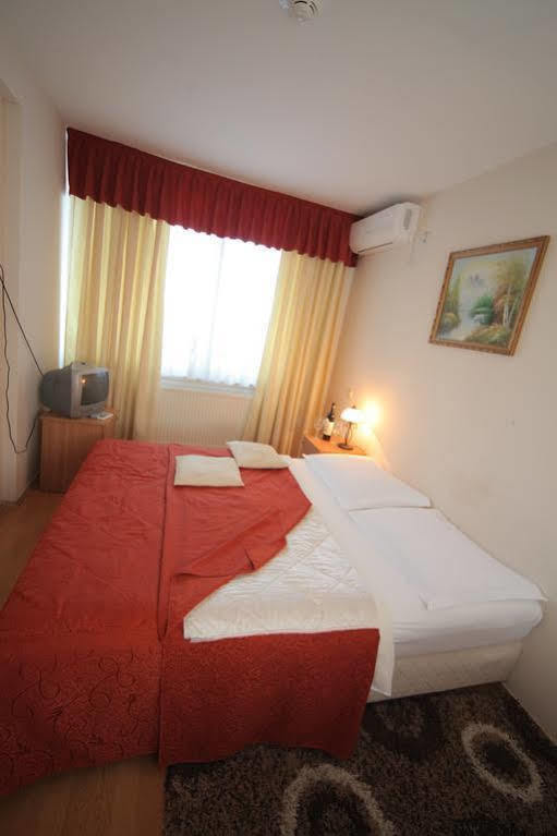 Hotel קרגיובאק מראה חיצוני תמונה